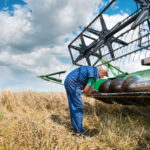 На субсидии производителям сельхозтехники выделено 36,7 млрд рублей