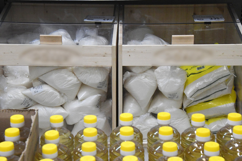 ФАС проверит случаи отказа отпускать сахар и масло по согласованным ценам