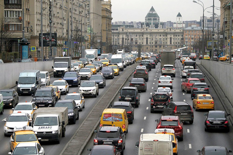 Минтранс: Транспортная стратегия не вводит ограничений для личных авто
