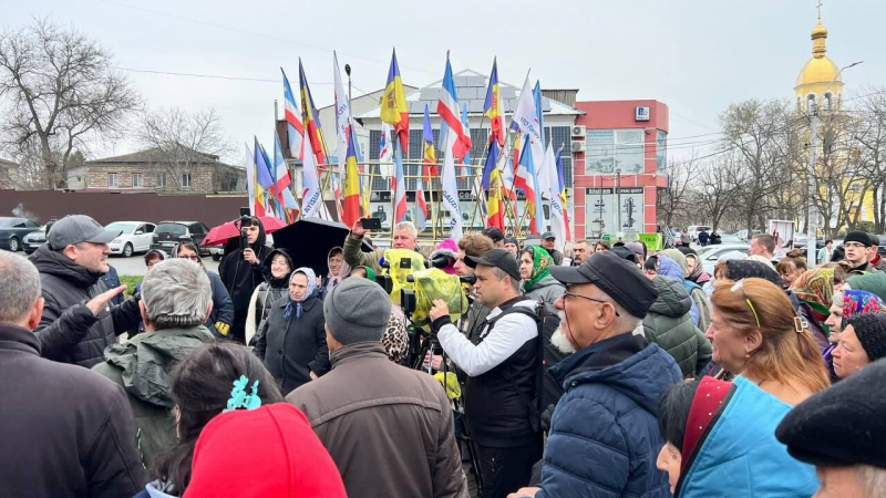 Кремль: молдавские власти используют методы нажима на конкурентов Санду