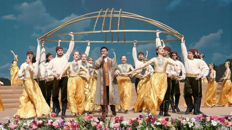В Алматы проходит уникальный фестиваль Nauryz Almaty Vibe 