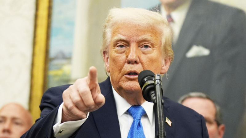 Axios: Трамп выступил против санкций в отношении России