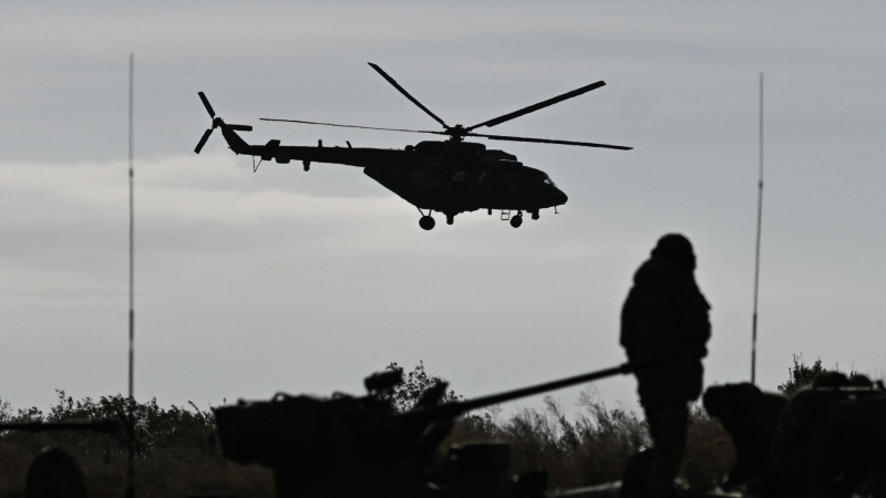 СВО: армейская авиация Воздушно-космических сил РФ уничтожила бронированную технику ВСУ 