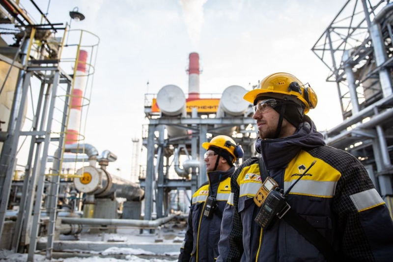 Чистая прибыль "Роснефти" достигла рекордных показателей за всю историю компании