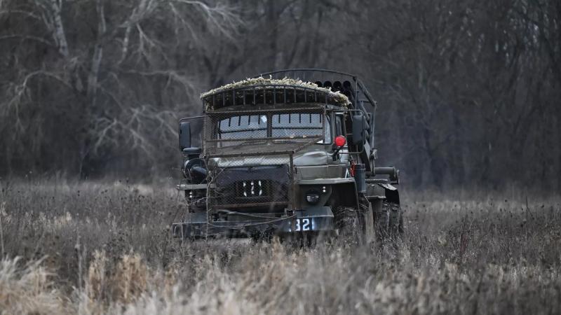 Как российские войска выдавливают ВСУ из Курской области - сводка Минобороны за 13 апреля