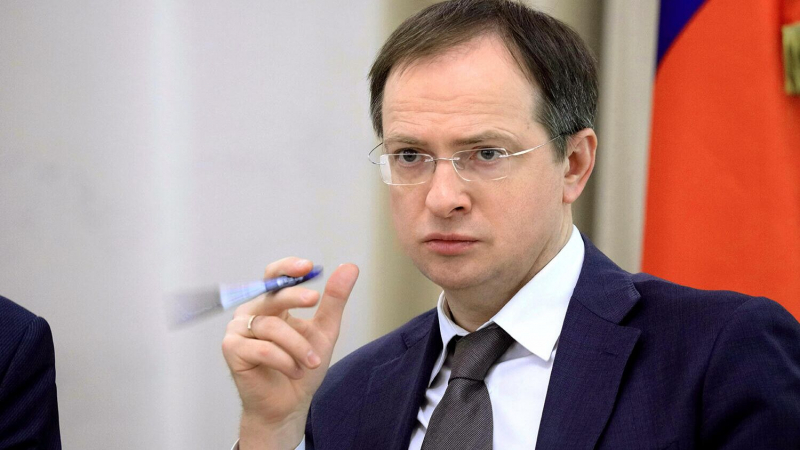 Мединский напомнил о "зверствах" солдат в Ираке, говоря об Украине