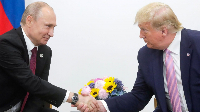 Песков ответил на вопрос о подготовке к встрече Путина и Трампа