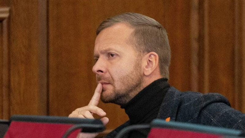 В Латвии возбудили дело против депутата за поддержку русскоязычных
