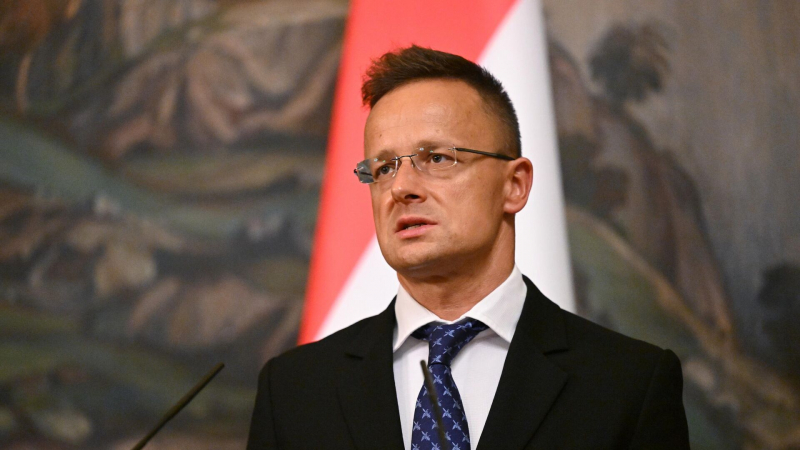 В Венгрии назвали условие для отправки миротворцев на Украину